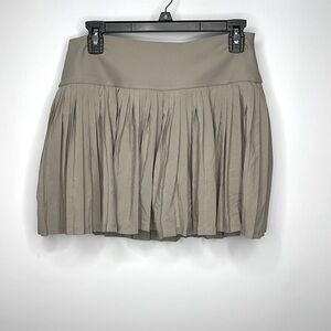 Khaki "Maddie" Full Pleat Active Skirt with Pockets in Shorts Liner Sz 10 Tennis